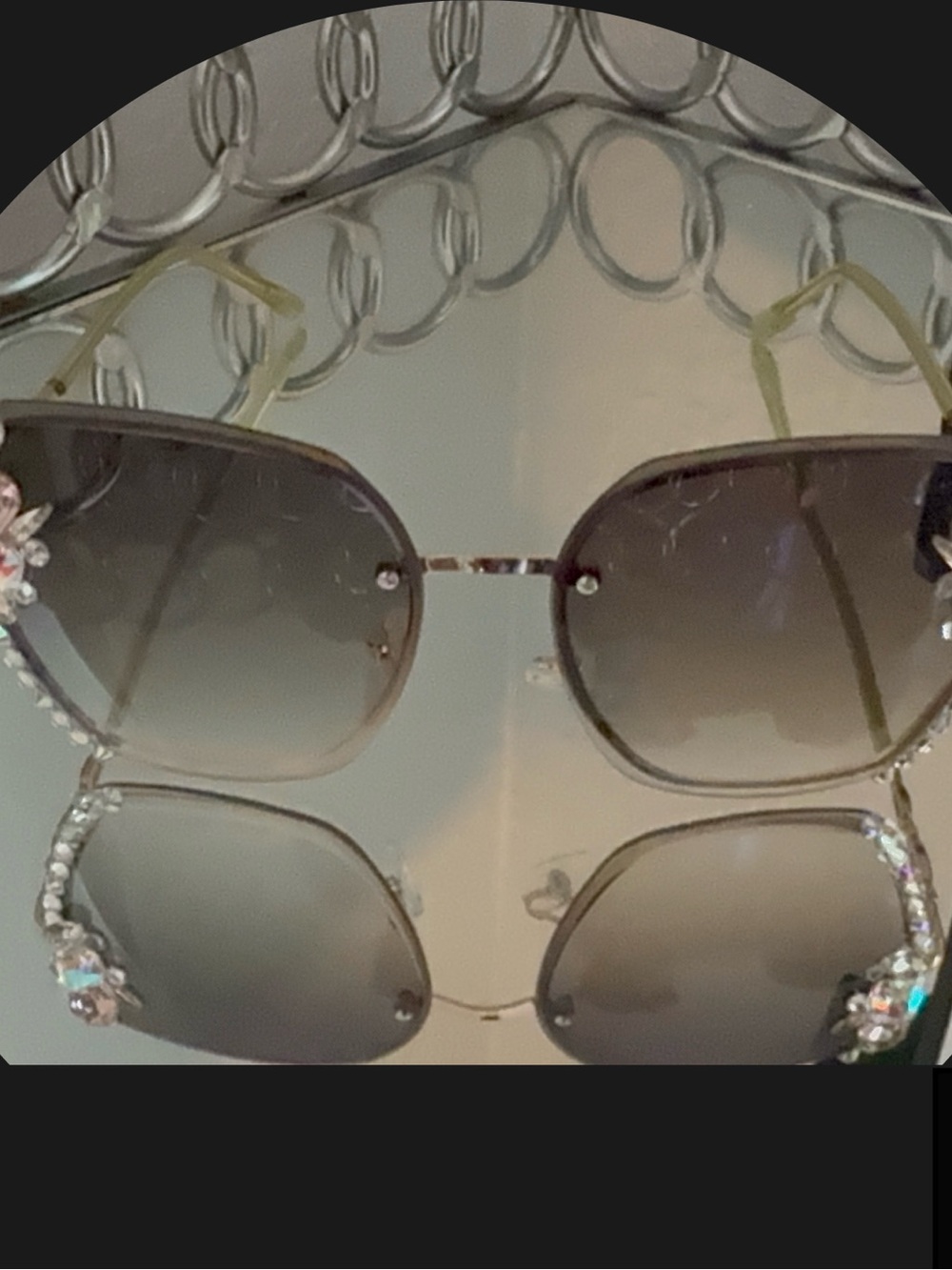 Rhinestone-Embellished Gradient Sunglasses - Gray